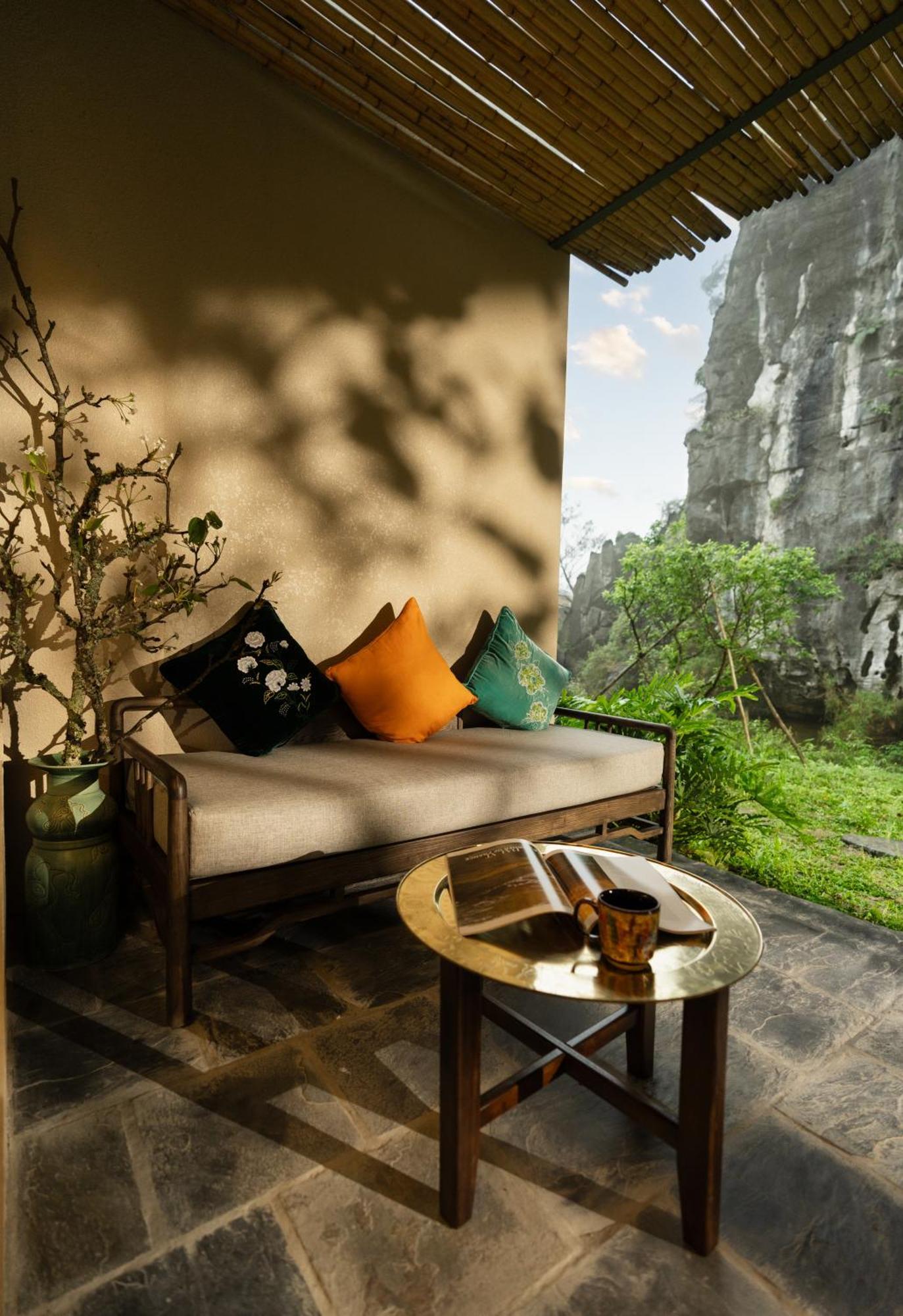 ホテル Jiva Hoa Lu Retreat ニンビン エクステリア 写真