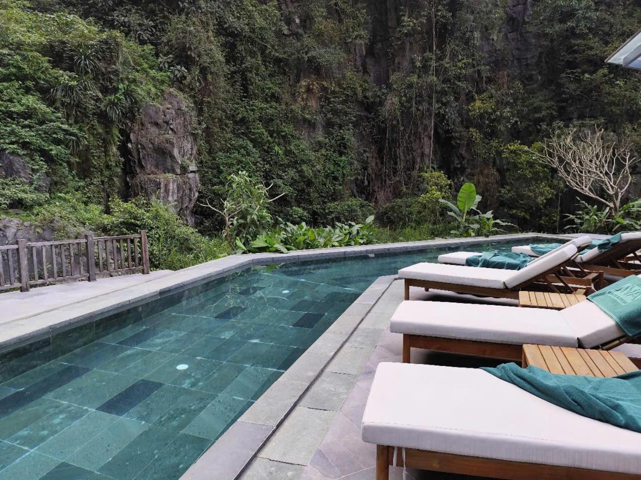ホテル Jiva Hoa Lu Retreat ニンビン エクステリア 写真